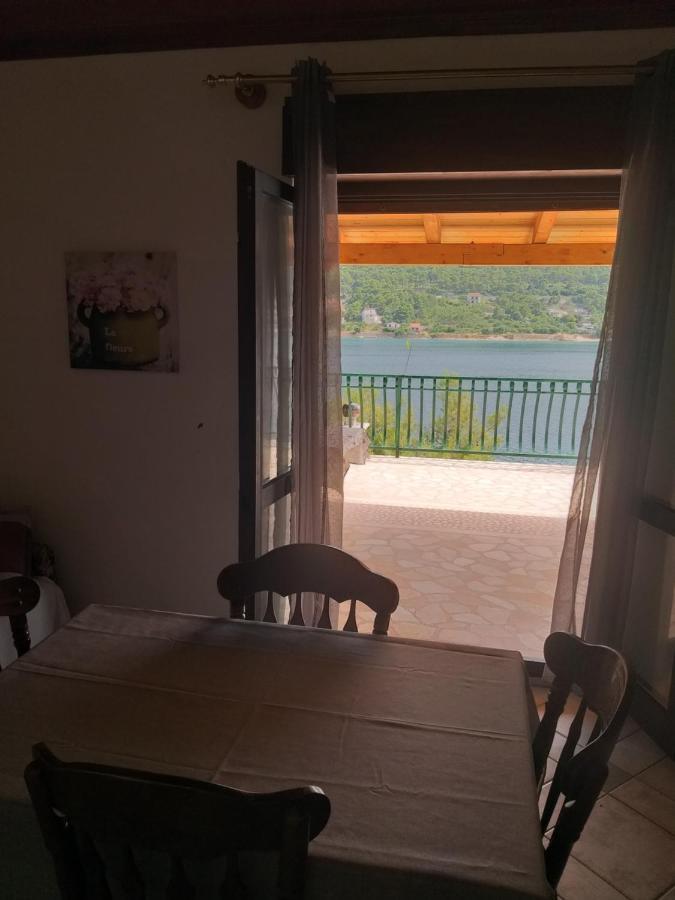 Apartament Direkt Na Moru - Bungalov Szybenik Zewnętrze zdjęcie