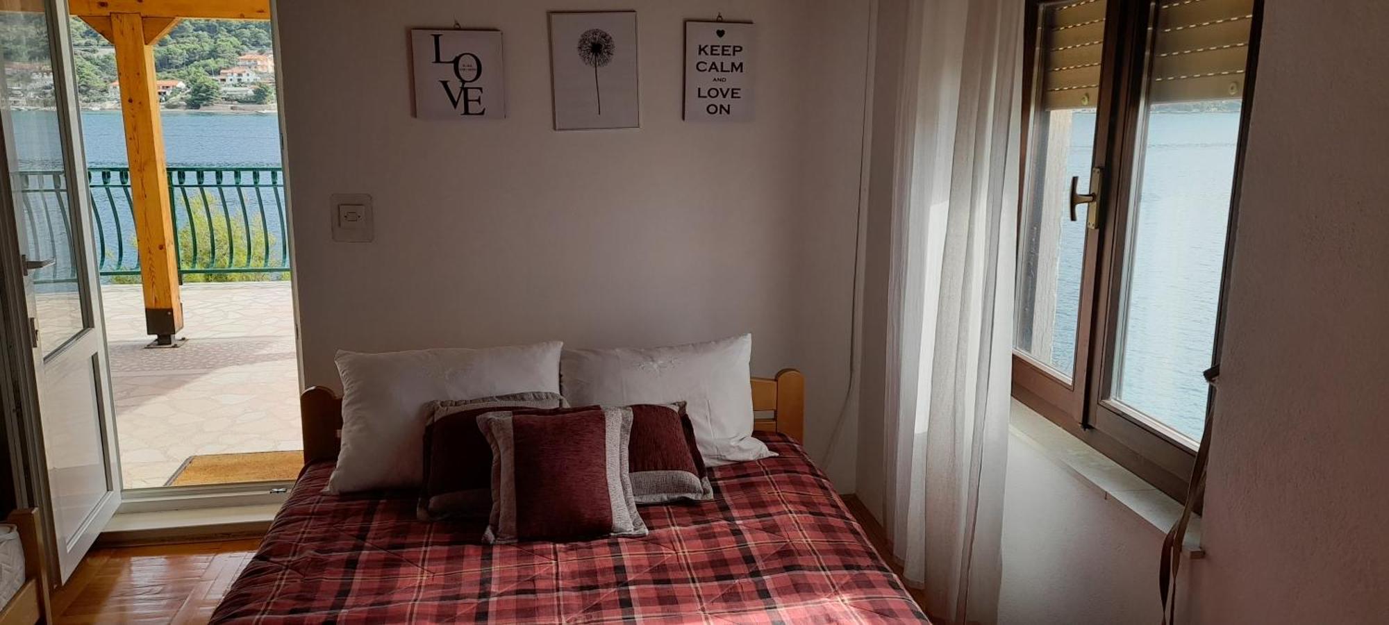 Apartament Direkt Na Moru - Bungalov Szybenik Zewnętrze zdjęcie